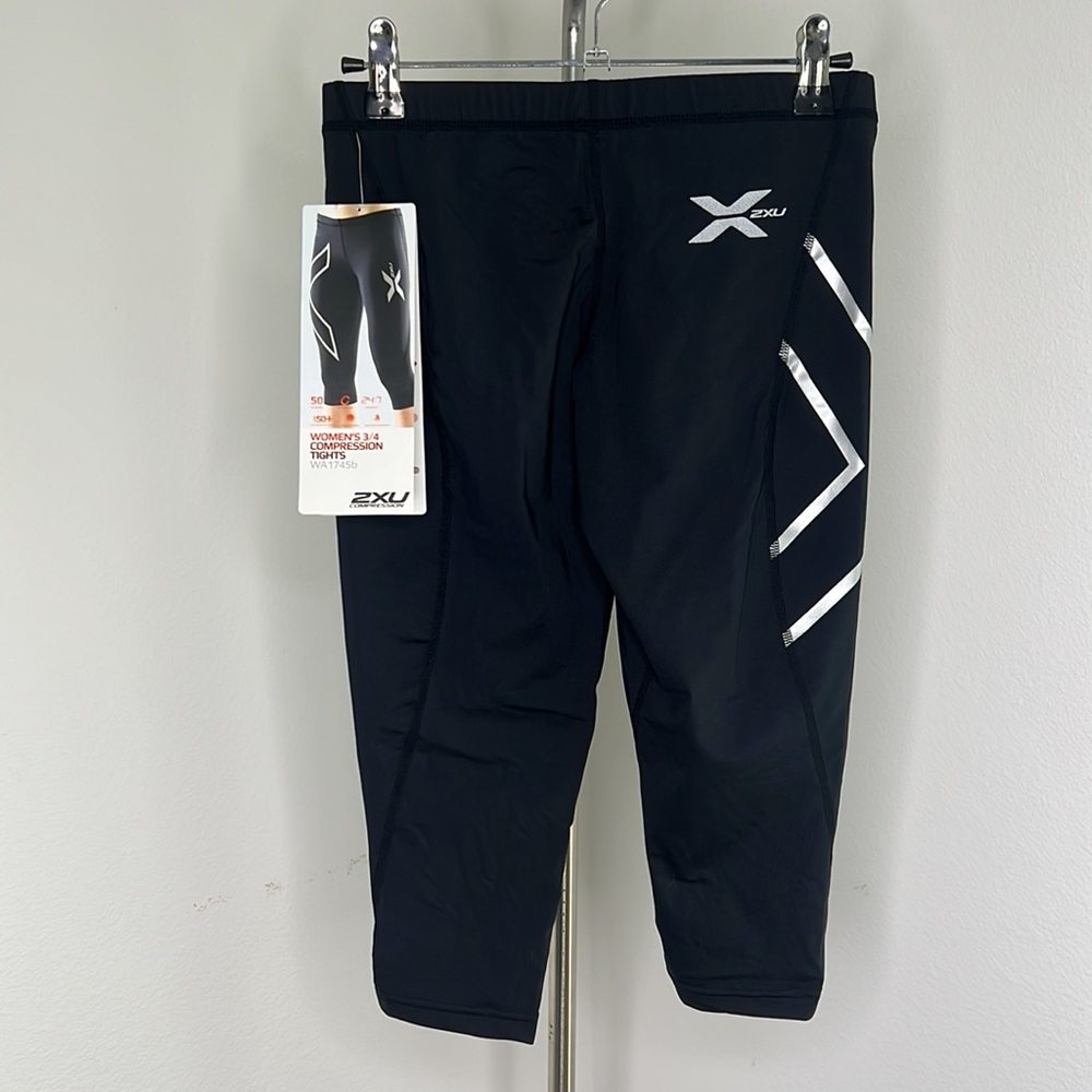 🔹 2XU 3/4 Compression Tights - Picture 2 of 4